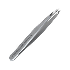 Pince STALEKS PRO EXPERT 10 avec pointe fine pour épilation précise des sourcils.