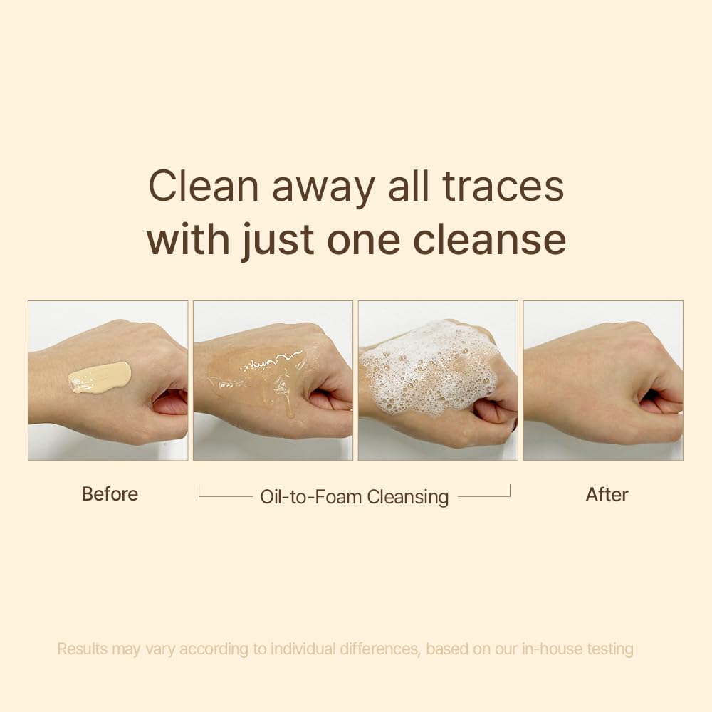 STEAMBASE Manuka Honey Glow Oil to Foam packaging close-up emphasizes natural ingredients.