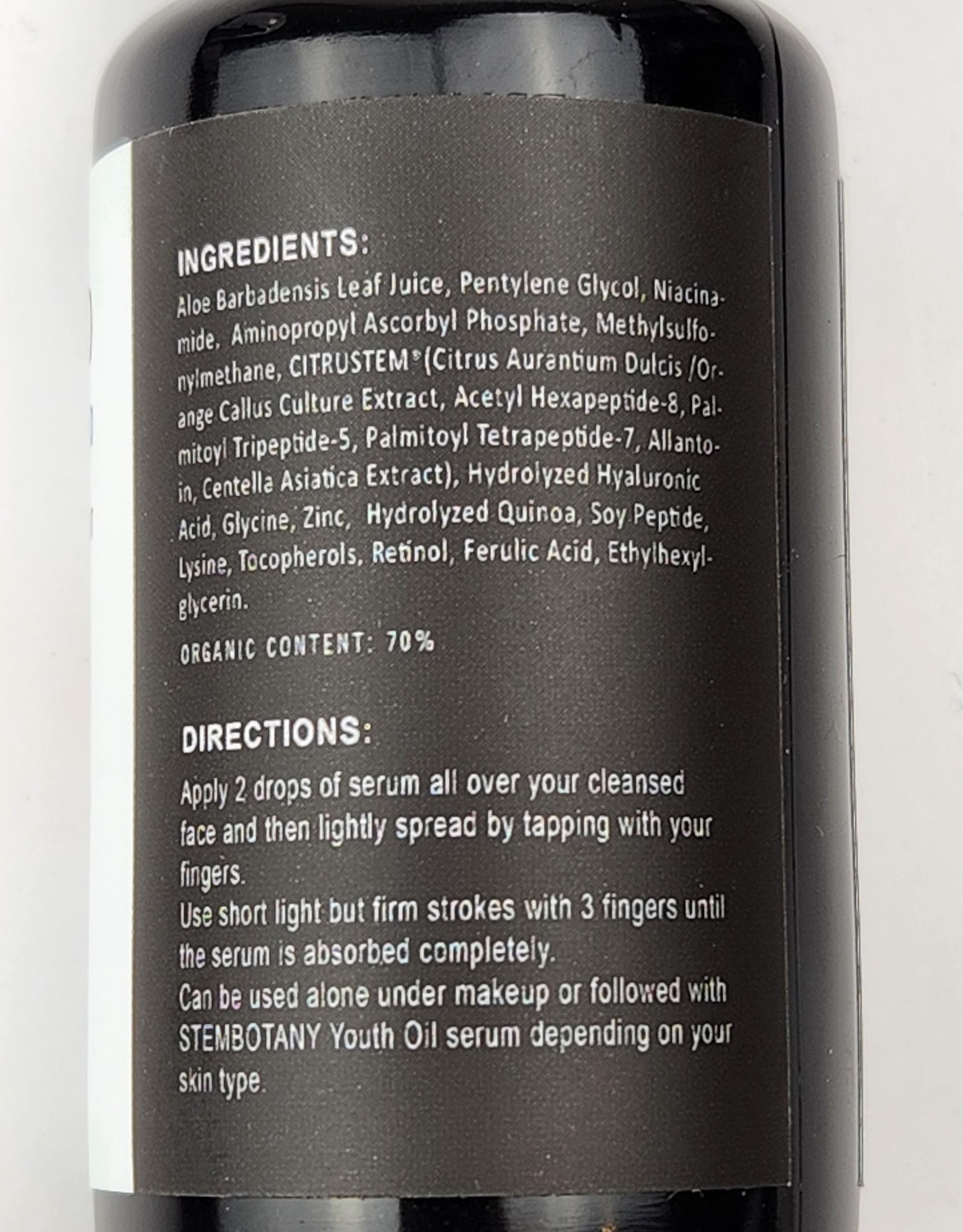 STEMBOTANY BioPureMED after-application glow on smooth skin.