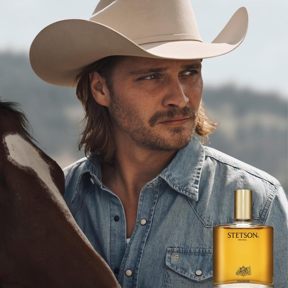 Stetson Original base notes include honey, vanilla, and tonka for warmth