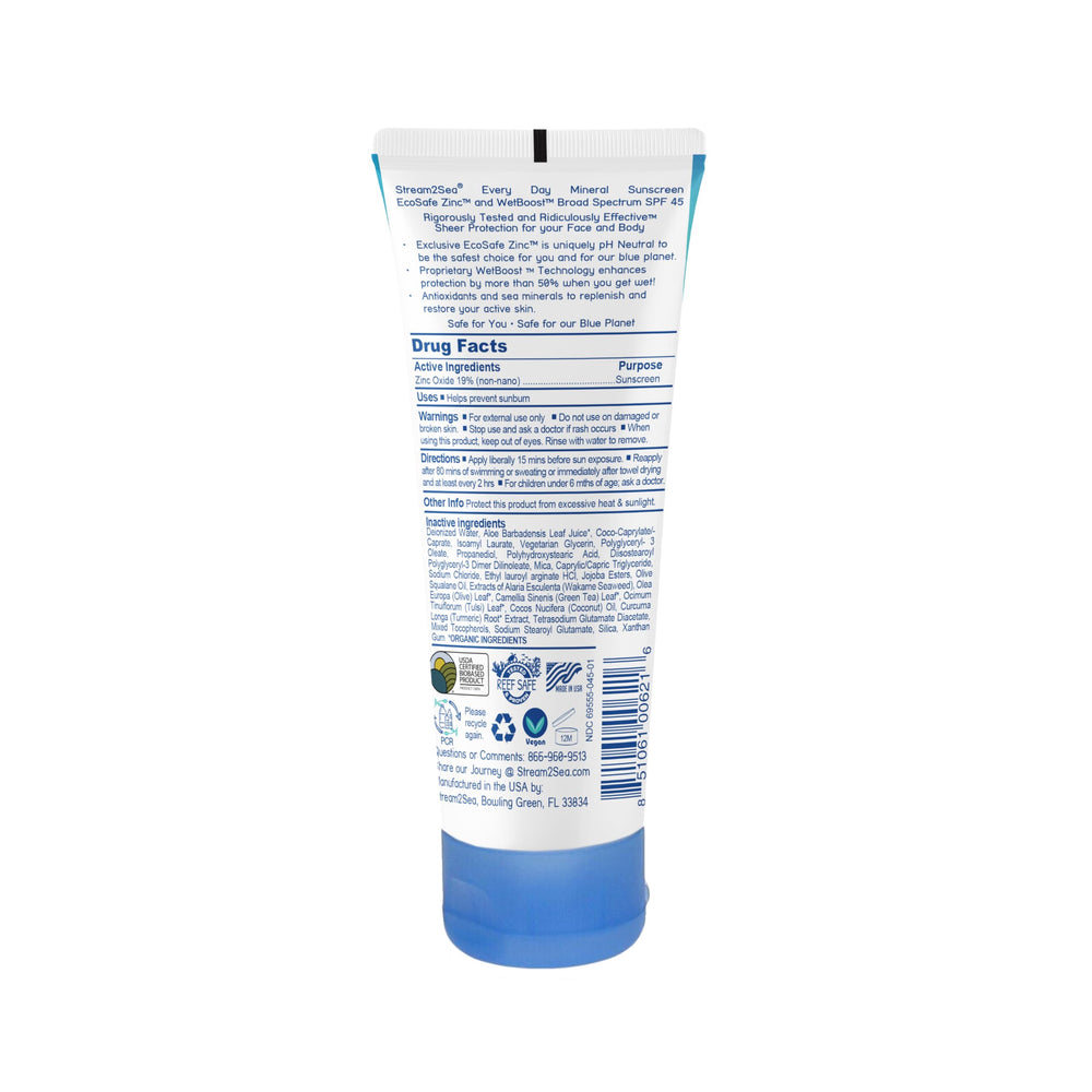 STREAM 2 SEA mineral sunscreen being rubbed in for sheer coverage.