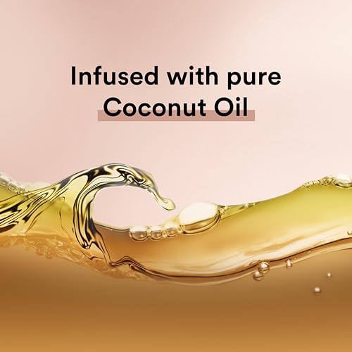 Creamy texture on hair in close-up demonstrates conditioning coating