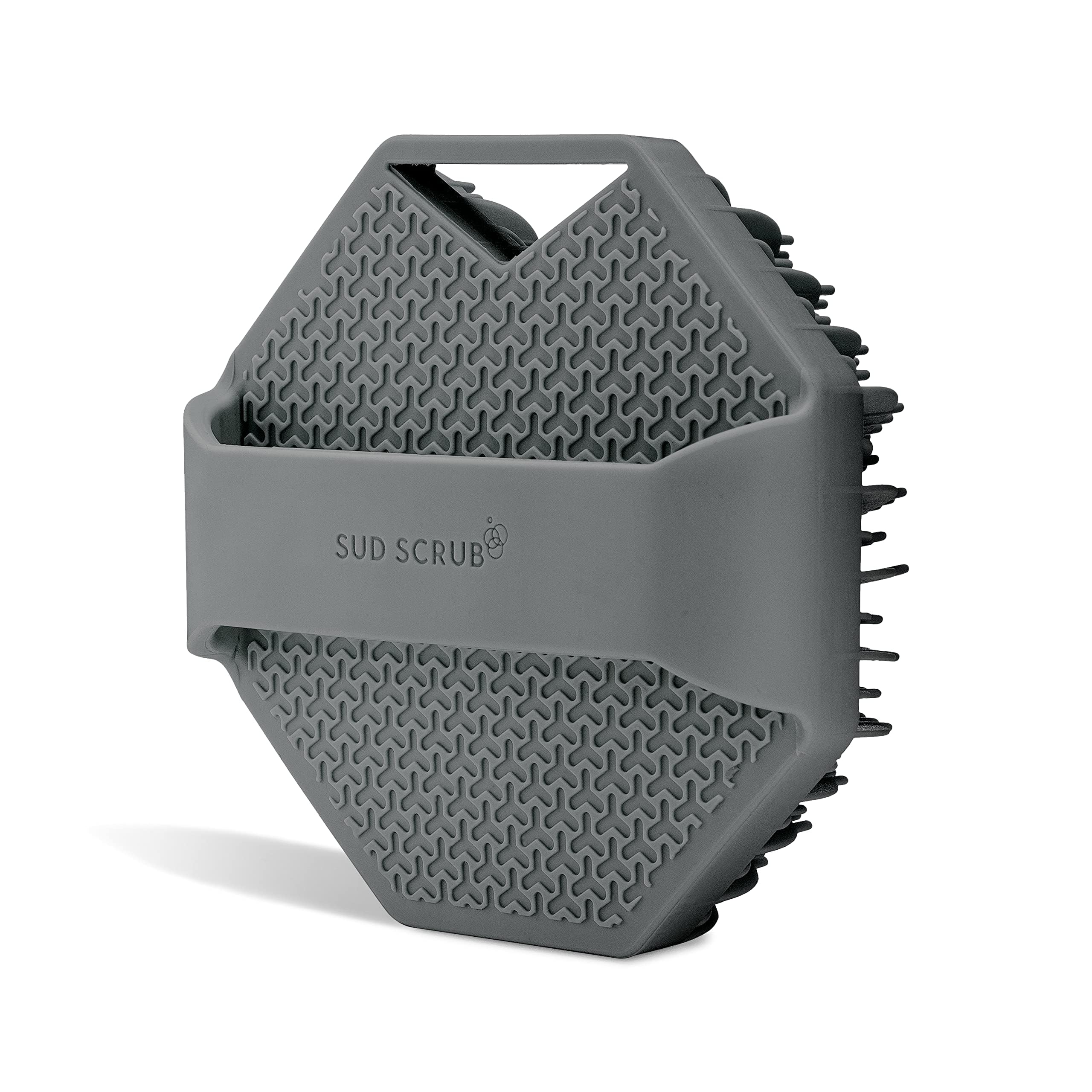 Sud Scrub odor resistance feature reduces odor buildup during daily showers