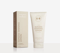 Cream texture swirl of SUGARED + BRONZED for lightweight hydration