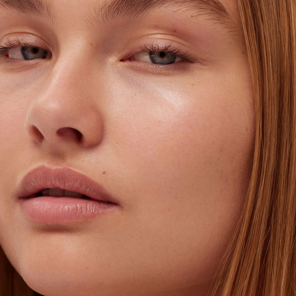 Summer Fridays CC Me Serum ingredients close-up highlighting vitamin C and niacinamide