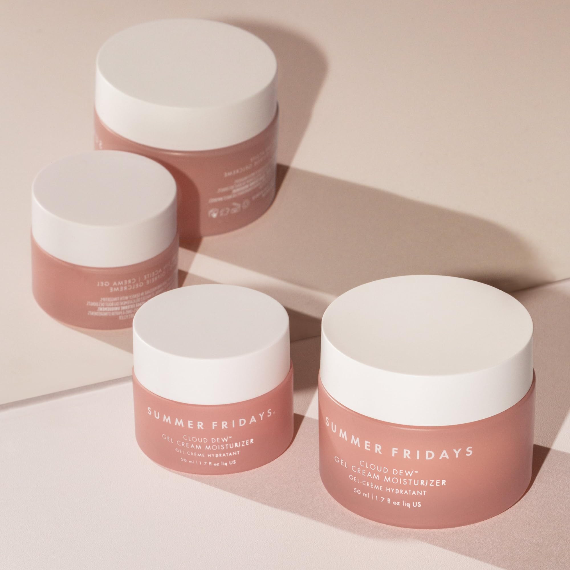 Summer Fridays Cloud Dew ceramides benefit image communicates barrier-supporting hydration.