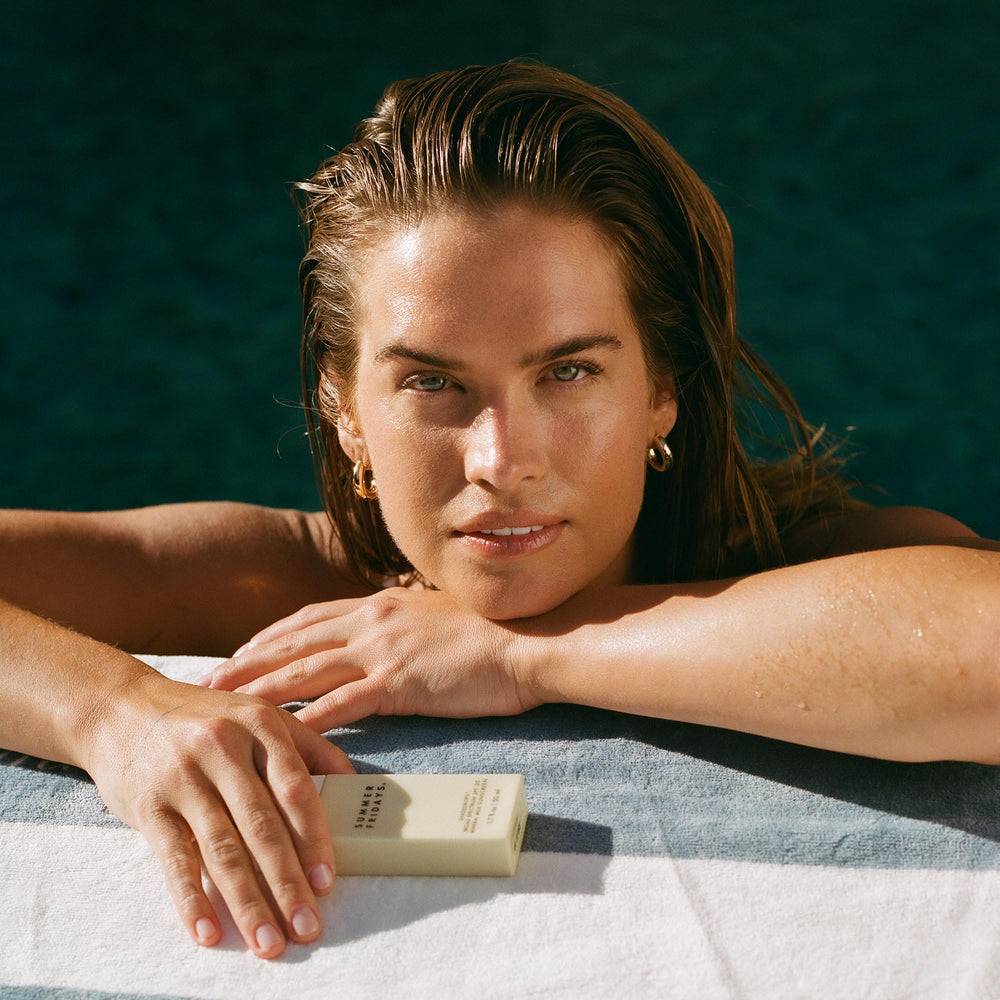 Summer Fridays ShadeDrops SPF 30 soft natural finish on the face.
