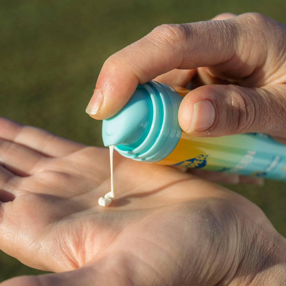 Sun Zapper reef-safe label emphasizes eco-friendly sunscreen without oxybenzone or octinoxate.