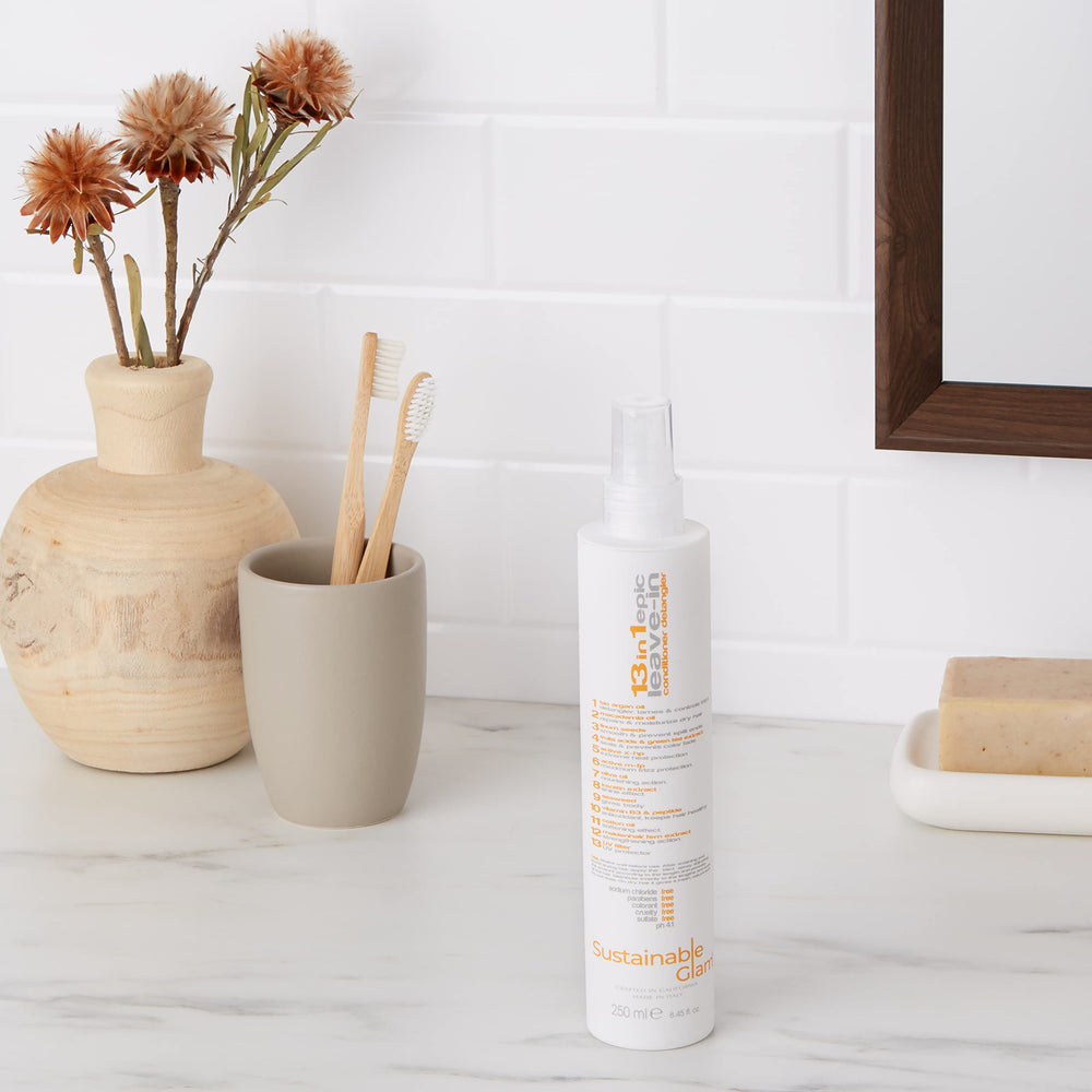 Smooth frizz-controlled hair after use with Sustainable Glam Epic.