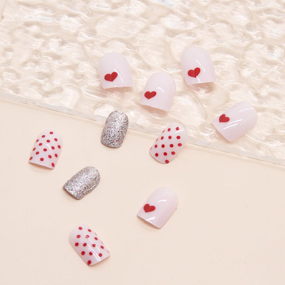 Sutaozhi Valentines nails kit shown ready to wear and reuse