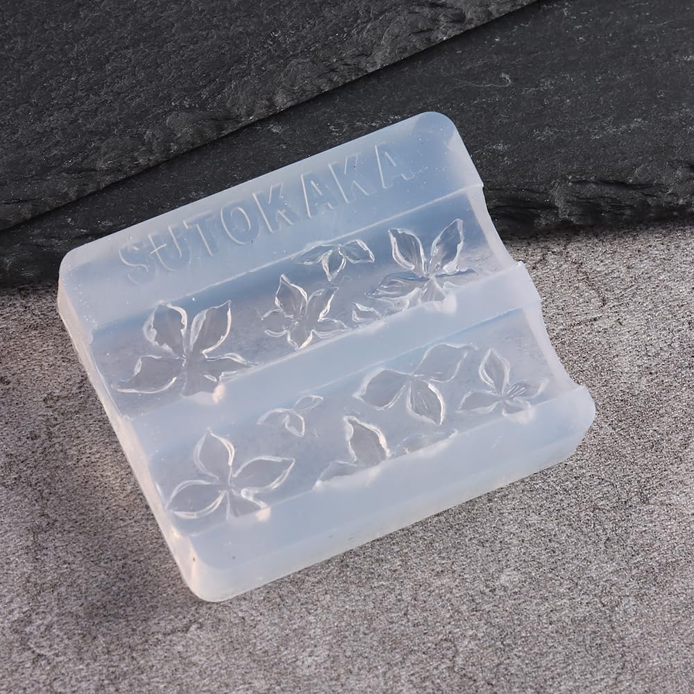 SUTOKAKA easy-to-use silicone template for at-home manicures and resin projects.
