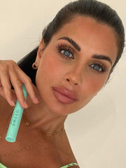 SWEED Lash Lift Mascara brush detail highlighting buildable length and separation.