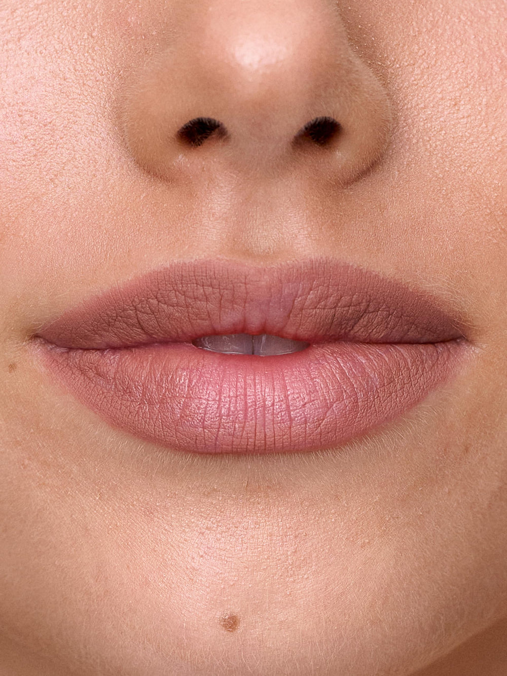 Sweed Lip Liner Pencil swatches show rich, fade-resistant color