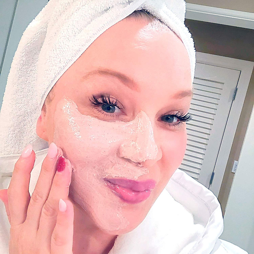 Sweetsation Therapy Berry Aroma Spa Moment – luxurious sensory exfoliation ritual.