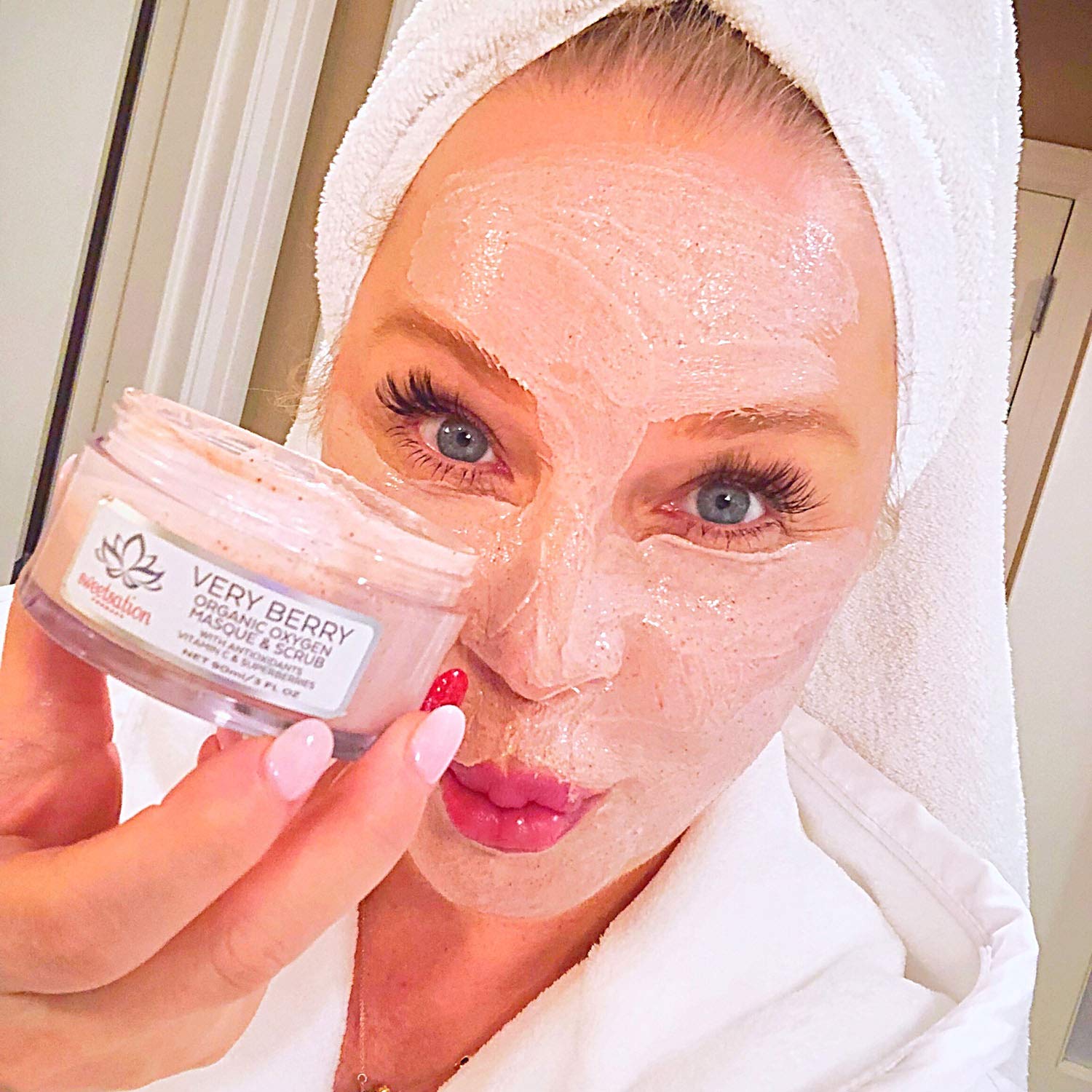Sweetsation Therapy Hyaluronic Hydration – high-moisture boost leaves skin plump.