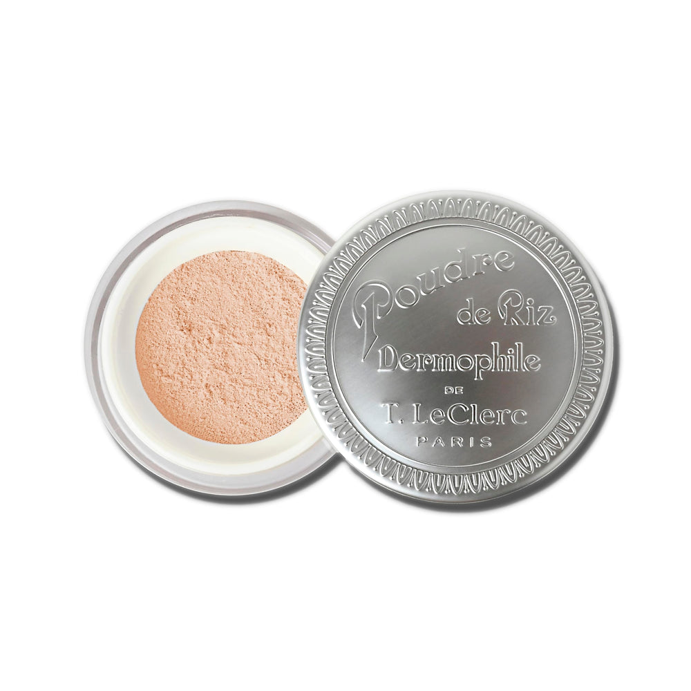 Dispensing spout of T. LeClerc Dermophile loose rice powder showing controlled application