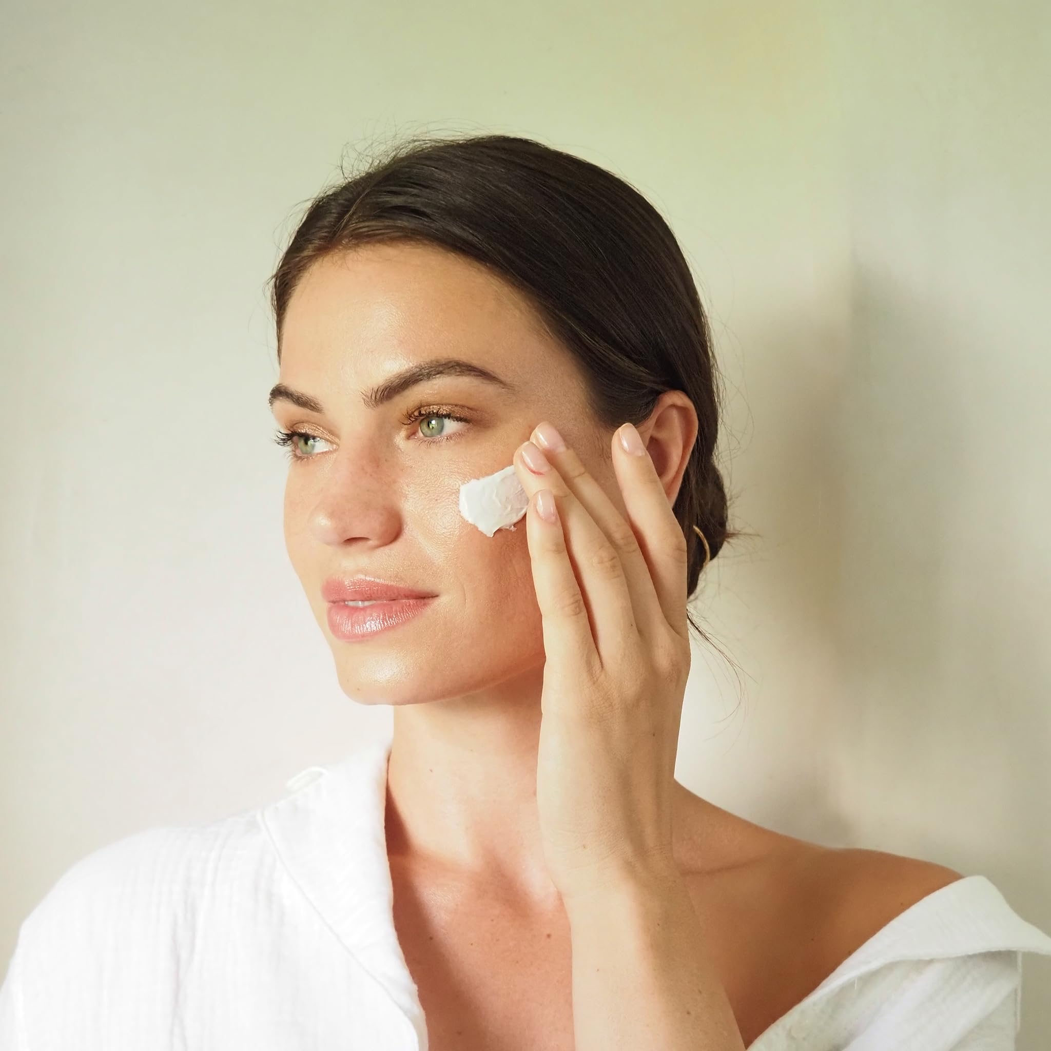 Tammy Fender Epi-Peel radiant skin after use.