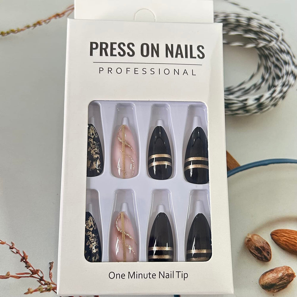 TBRZTR Reusable nails with packaging highlighting sustainable wear options