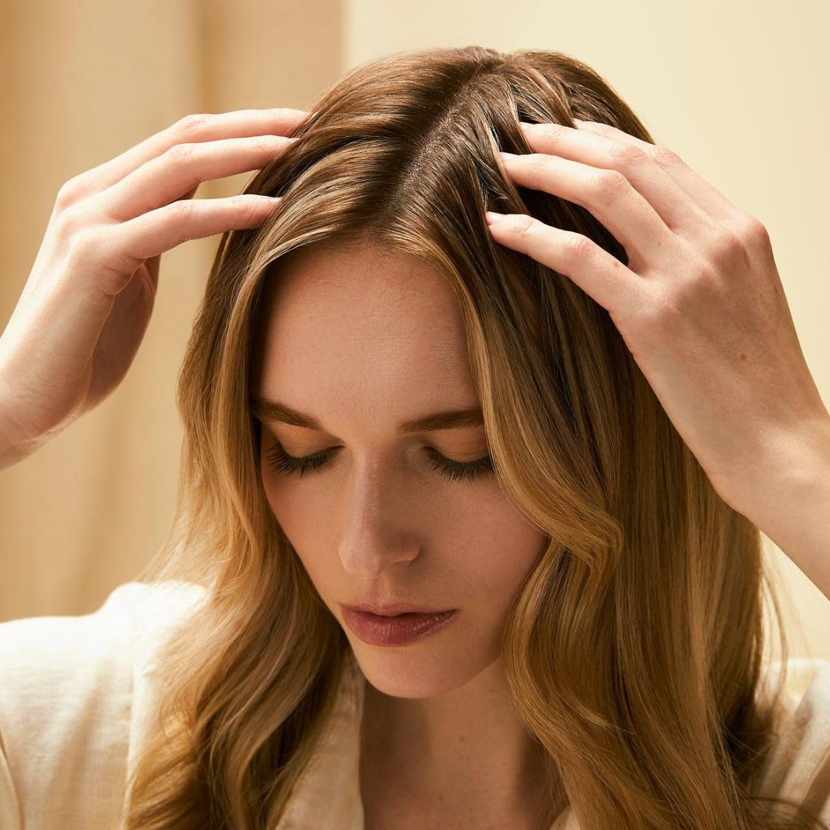 Tea Tree Scalp Wellness Serum ingredients include salicylic acid and niacinamide.