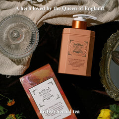 TEABLESS Botanical extracts image emphasizes soothing botanicals for a balanced skin feel.