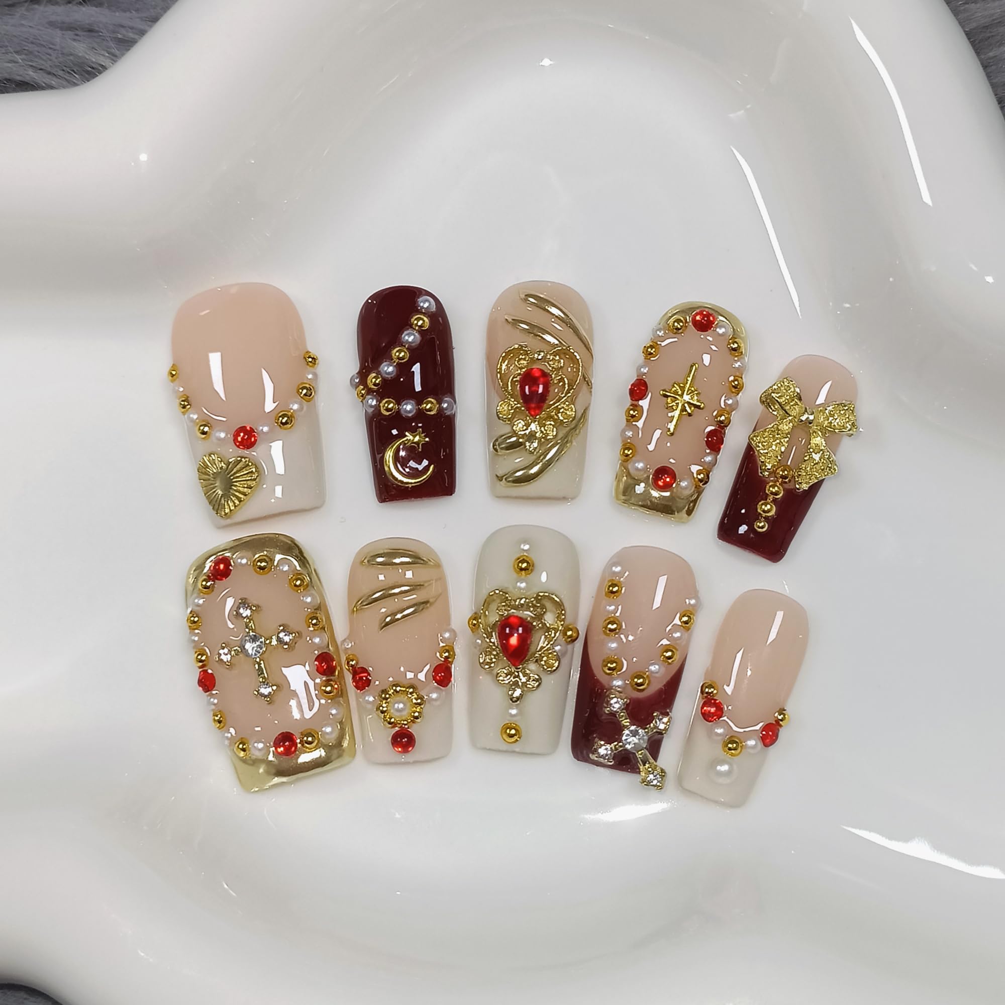 TENPAL jelly nail adhesive provides salon-like hold at home