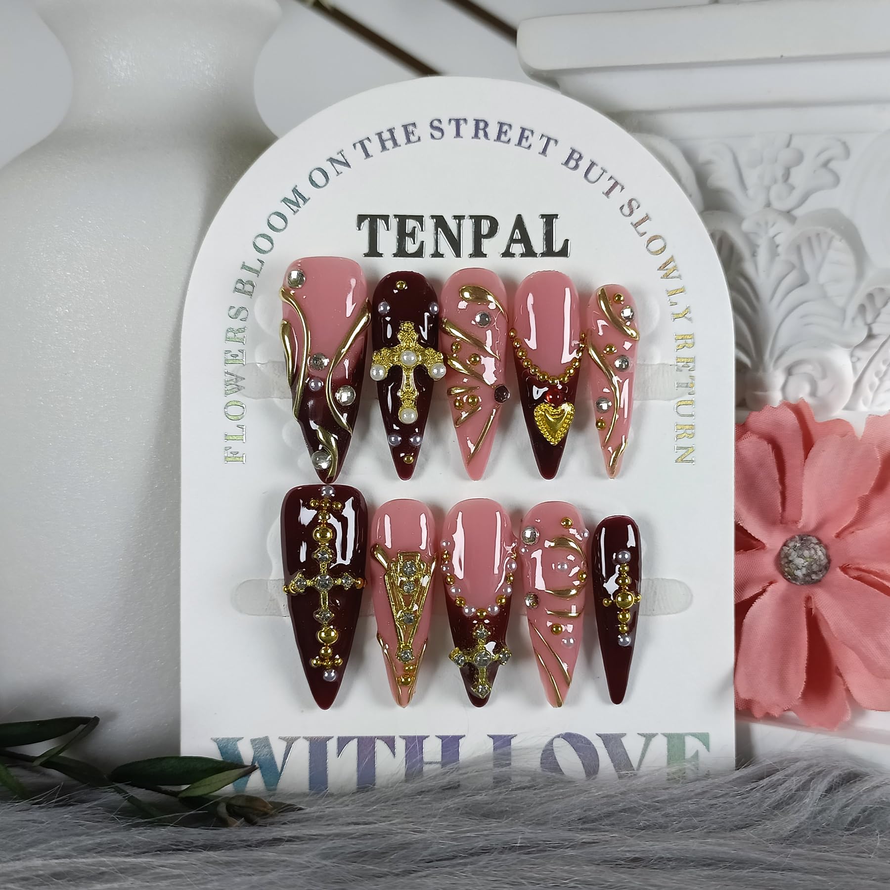 TENPAL reusable metallic nails offer salon-like shine without UV or drying