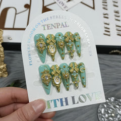 TENPAL boxed set includes jelly adhesive for quick at home glamour