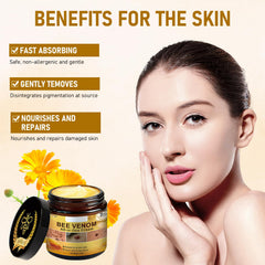 Teqnizo Bee Venom Cream texture closeup showing rich, nourishing cream.