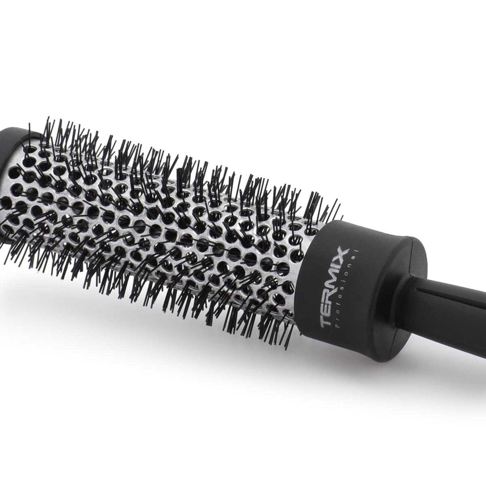 Termix Thermic Brush Kit bristles close-up, high heat resistance for repeated use