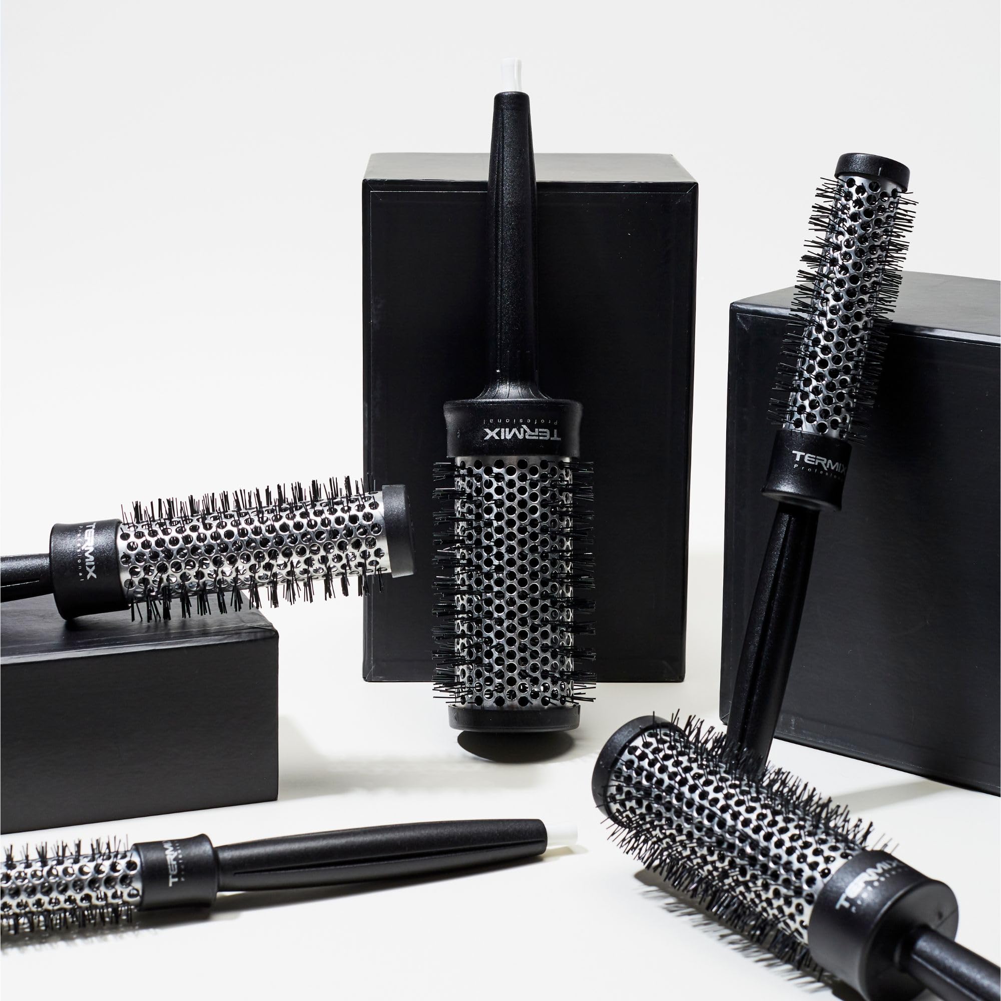 Termix Thermic Brush Kit sectioning pick extended for precise parting