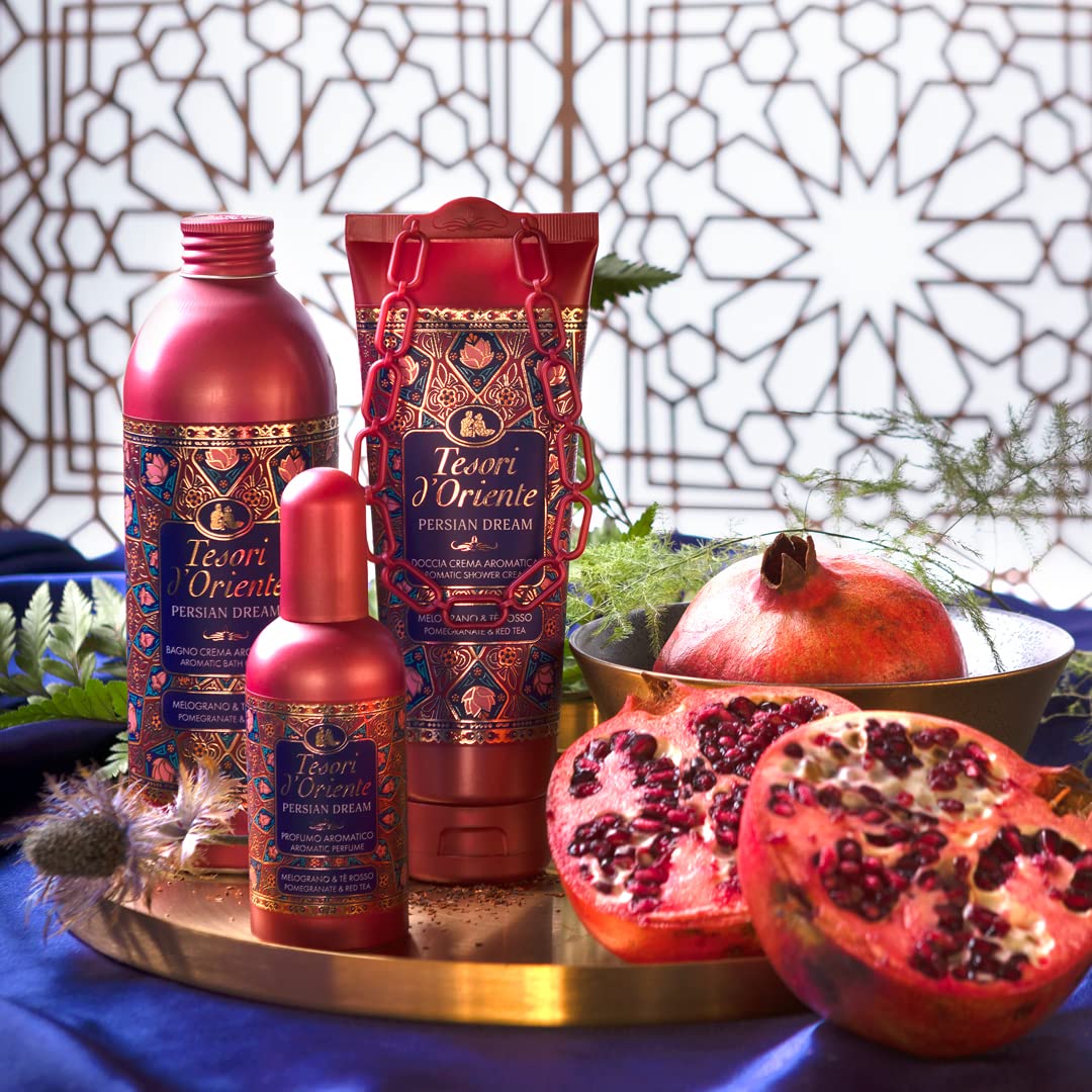 Tesori d'Oriente Persian Dream displays floral fruity heart with woody base.