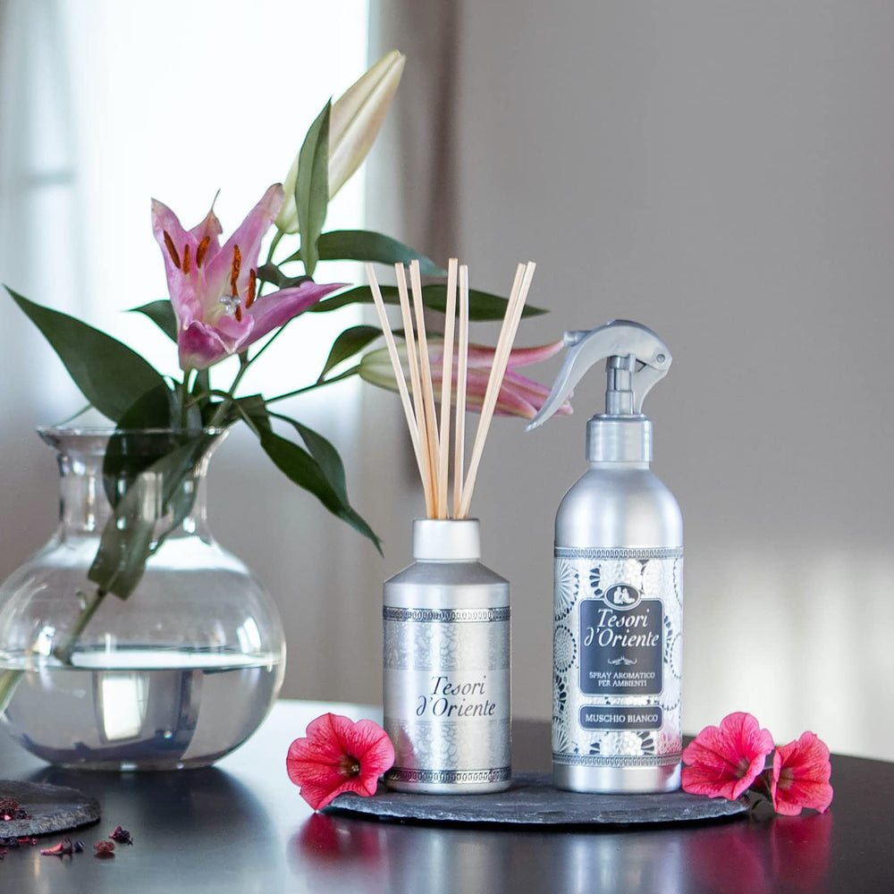 Close-up of White Musk diffuser showing timeless fragrance diffusion