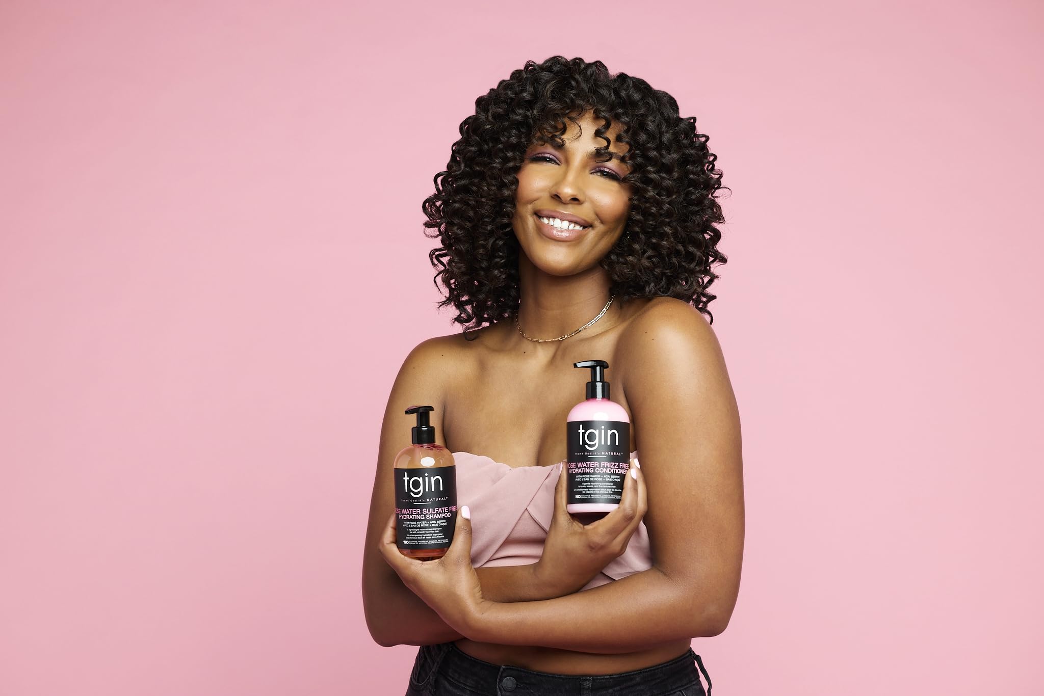 Rose Water Conditioner detangles hair and boosts manageability