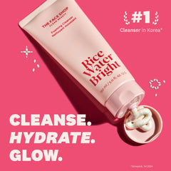The Face Shop Rice Water Bright cleansing oil bottle shot for effective makeup removal.