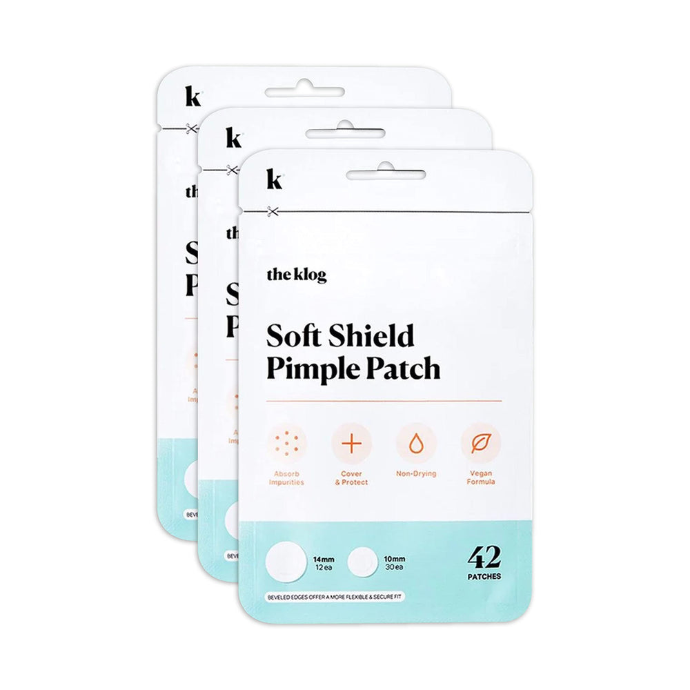 The Klog Soft Shield 14mm patch on skin for targeted, discreet blemish care.