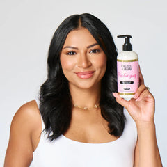 The Mane Attraction Moisturizing Conditioner texture swatch reveals creamy, non-greasy feel