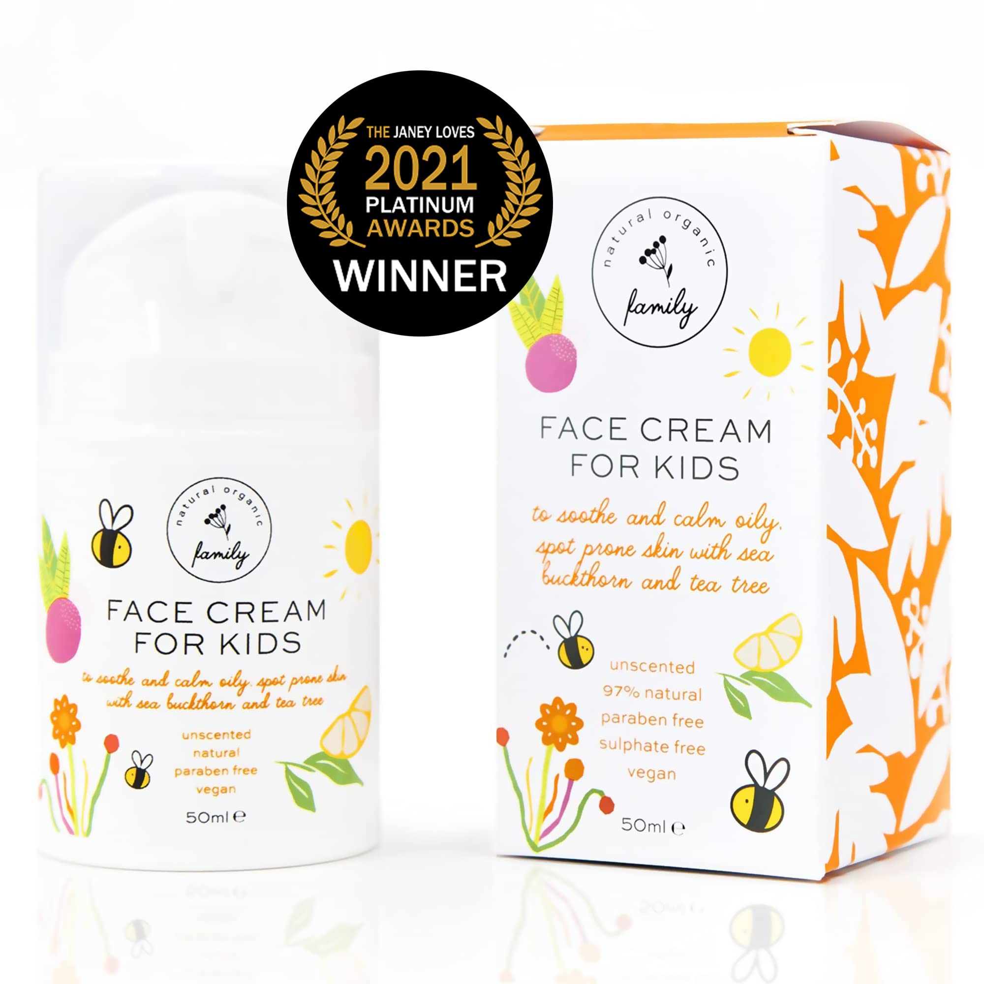 The Natural and Organic Family tea-tree-oil-blend demonstrates hygienic blemish support.