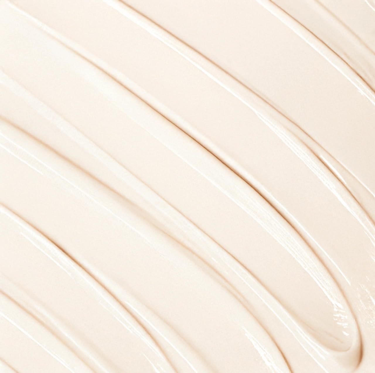 The Organic Pharmacy Self Tan Lotion hands after use for an even finish.