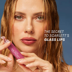 Lip Oasis applicator filling for easy cushiony lip application