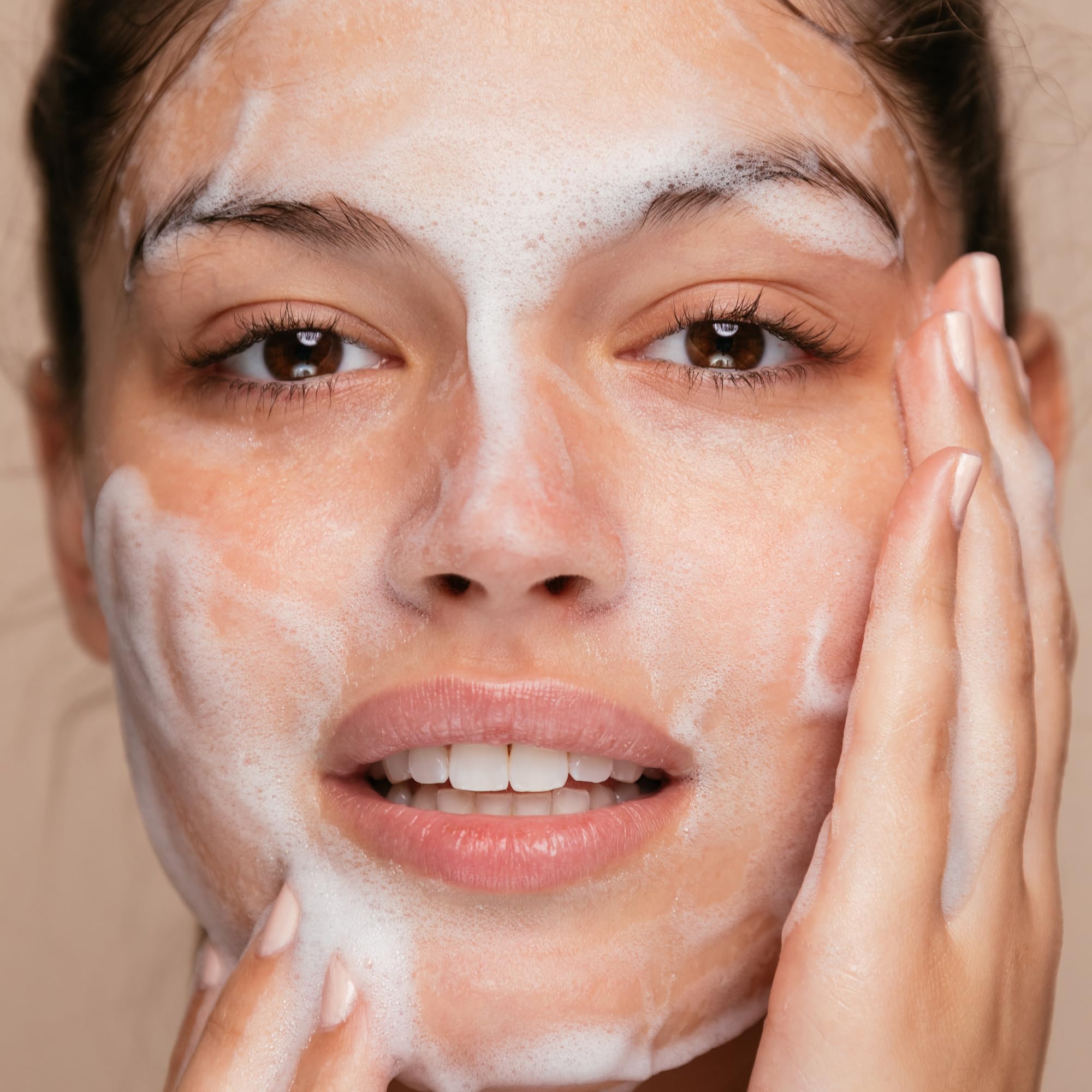 The Face Shop White Seed foam pump dispenser shows easy application