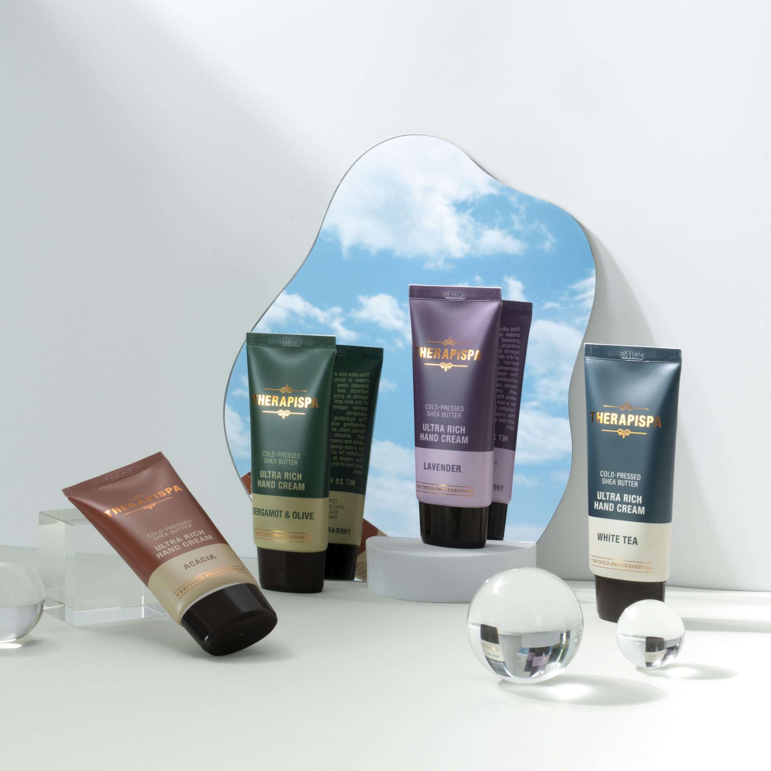 THERAPISPA fresh green tea scent note evokes clean, refreshing aroma