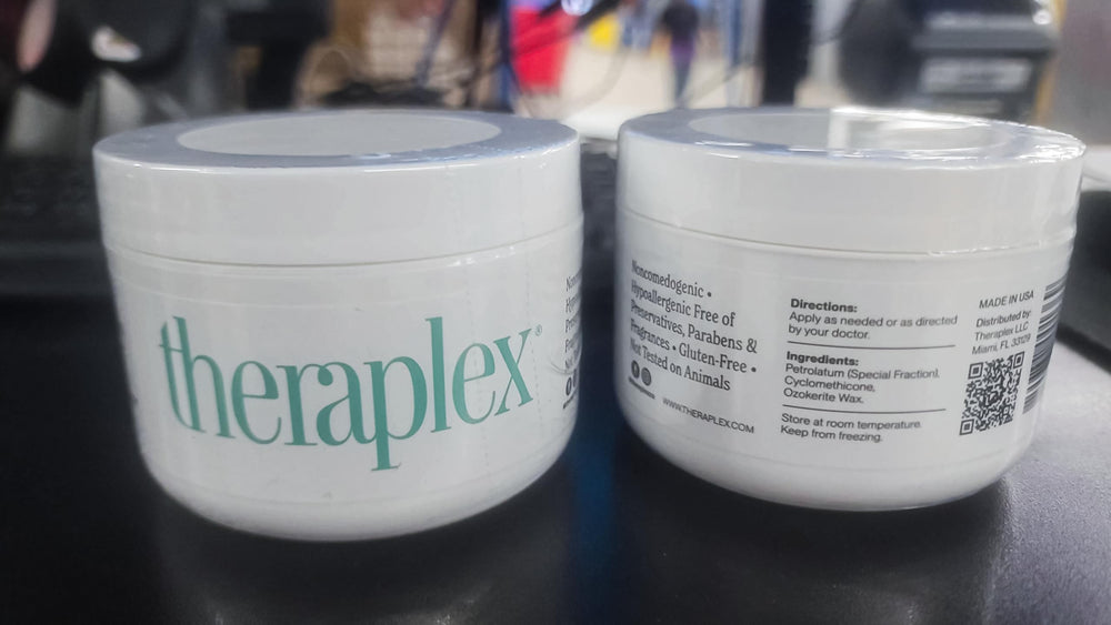 Dermatologist-recommended Theraplex Emollient Cream branding