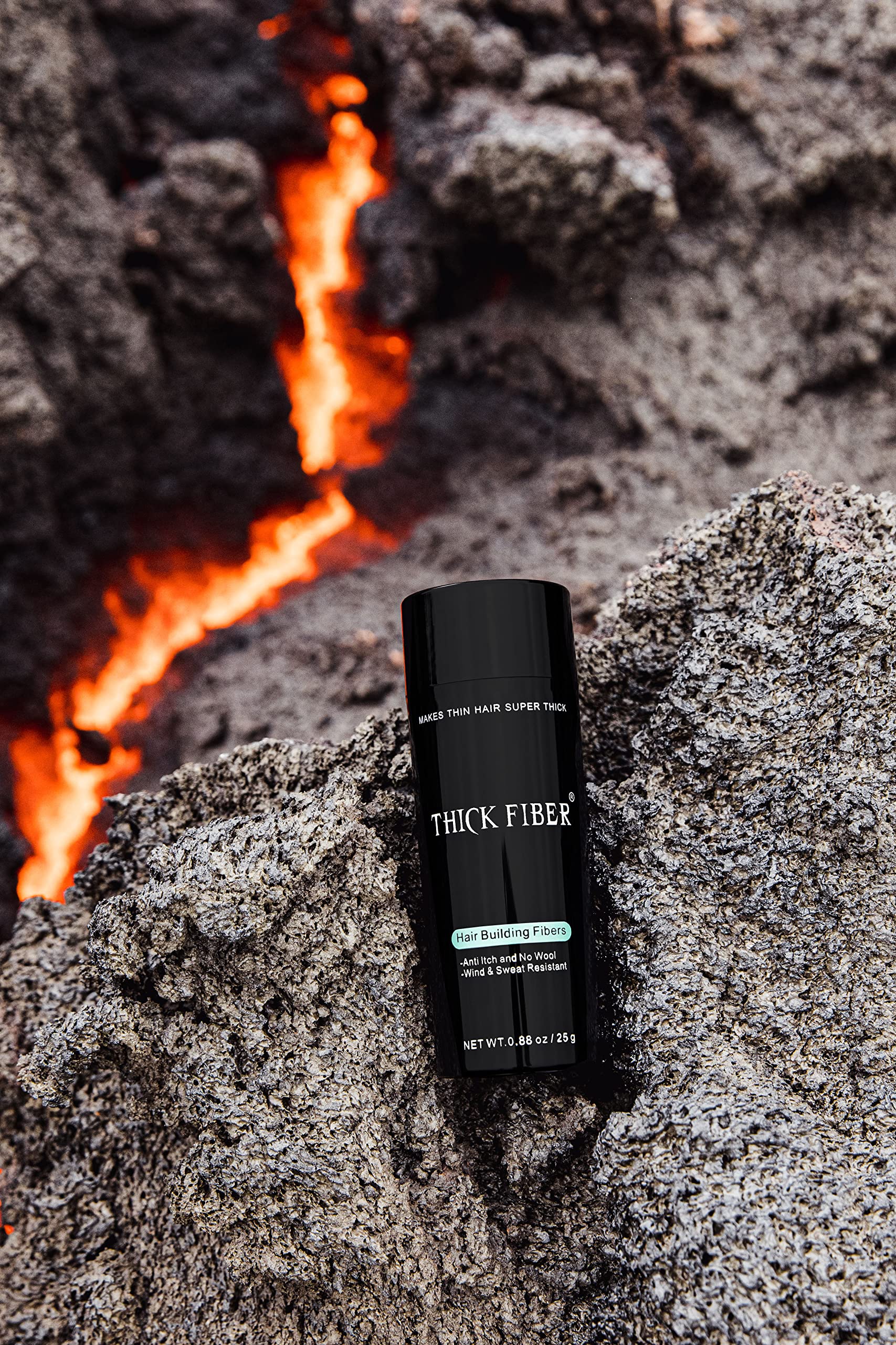 Sweat-resistant Thick Fiber keeps style on active days.