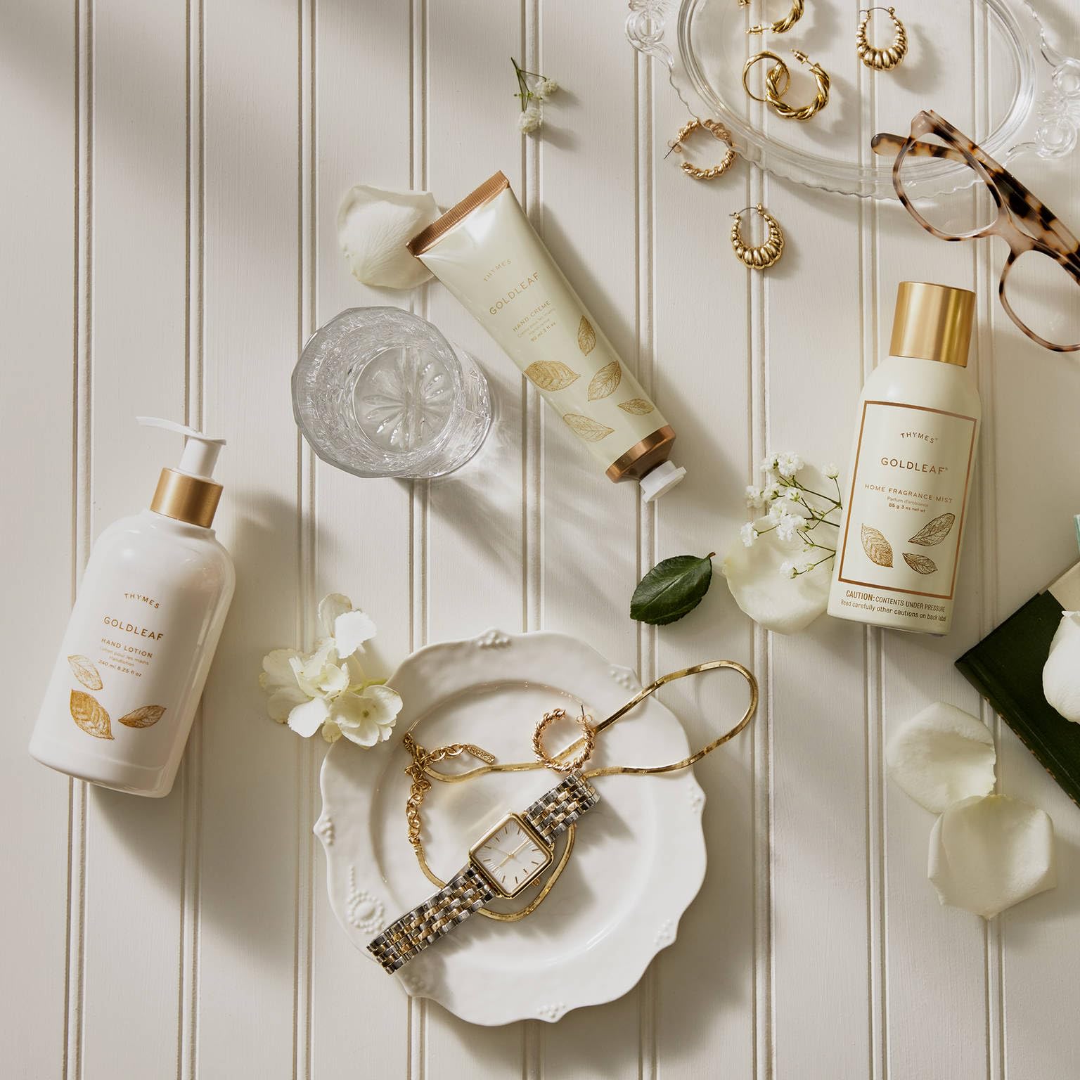 Thymes Goldleaf glass bottle detail conveys premium, long-lasting bathroom decor.