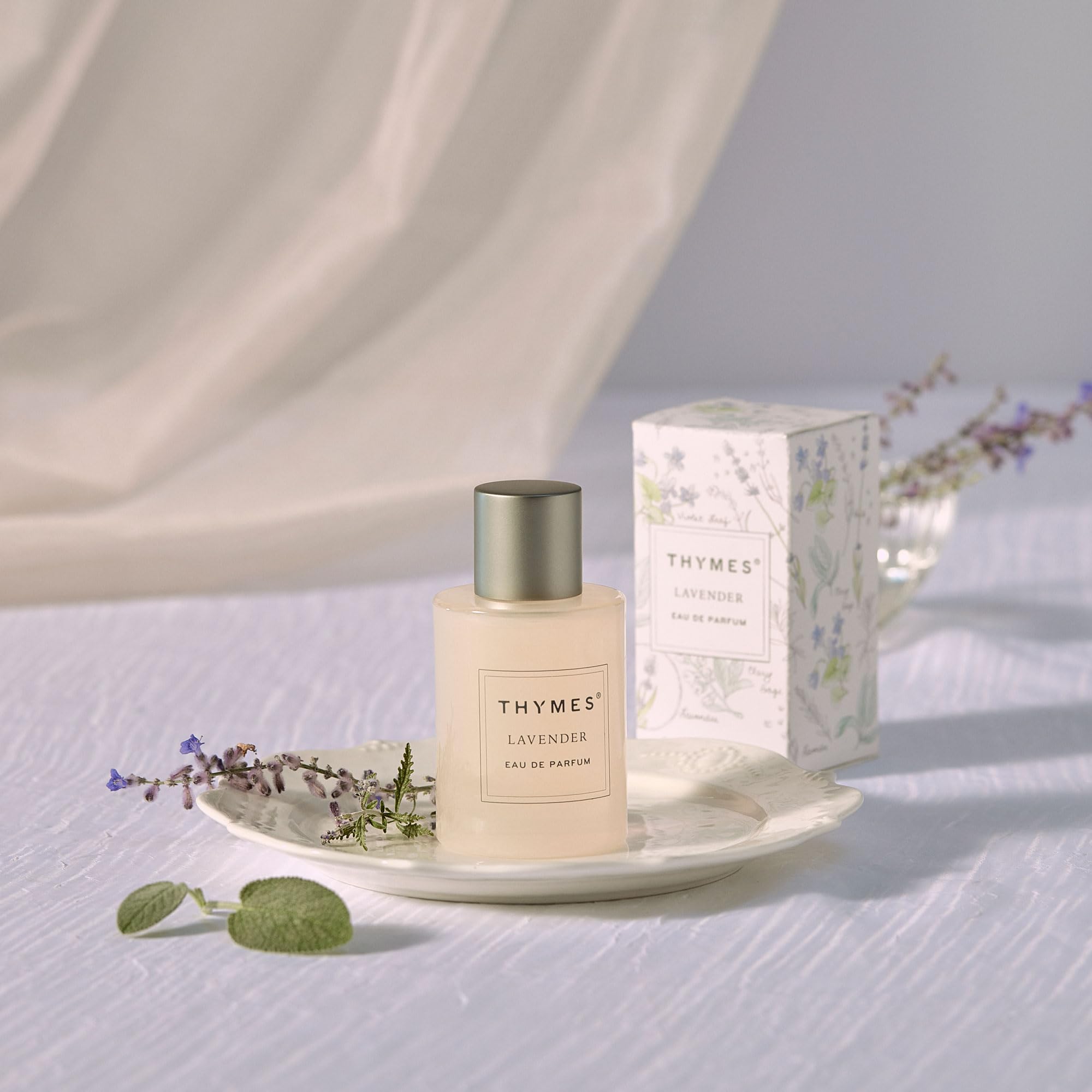 Thymes lavender fragrance essence highlights soothing notes for a calm daily ritual.