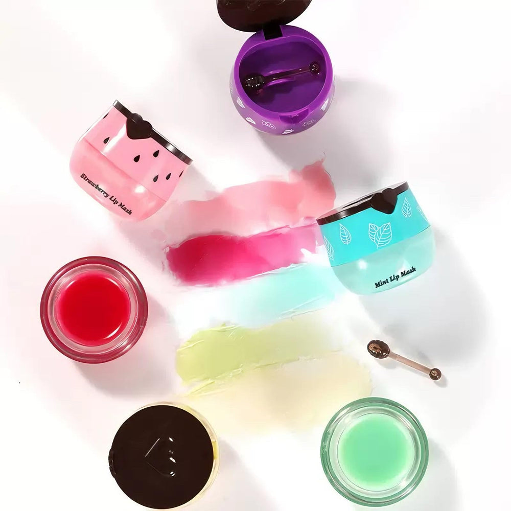 Tiejdhr Honey Lip Balm swirl demonstrates a glossy, ready-to-use finish.