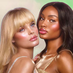 Tiejdhr lip oil gloss shine captures a fresh, shiny look without heaviness.