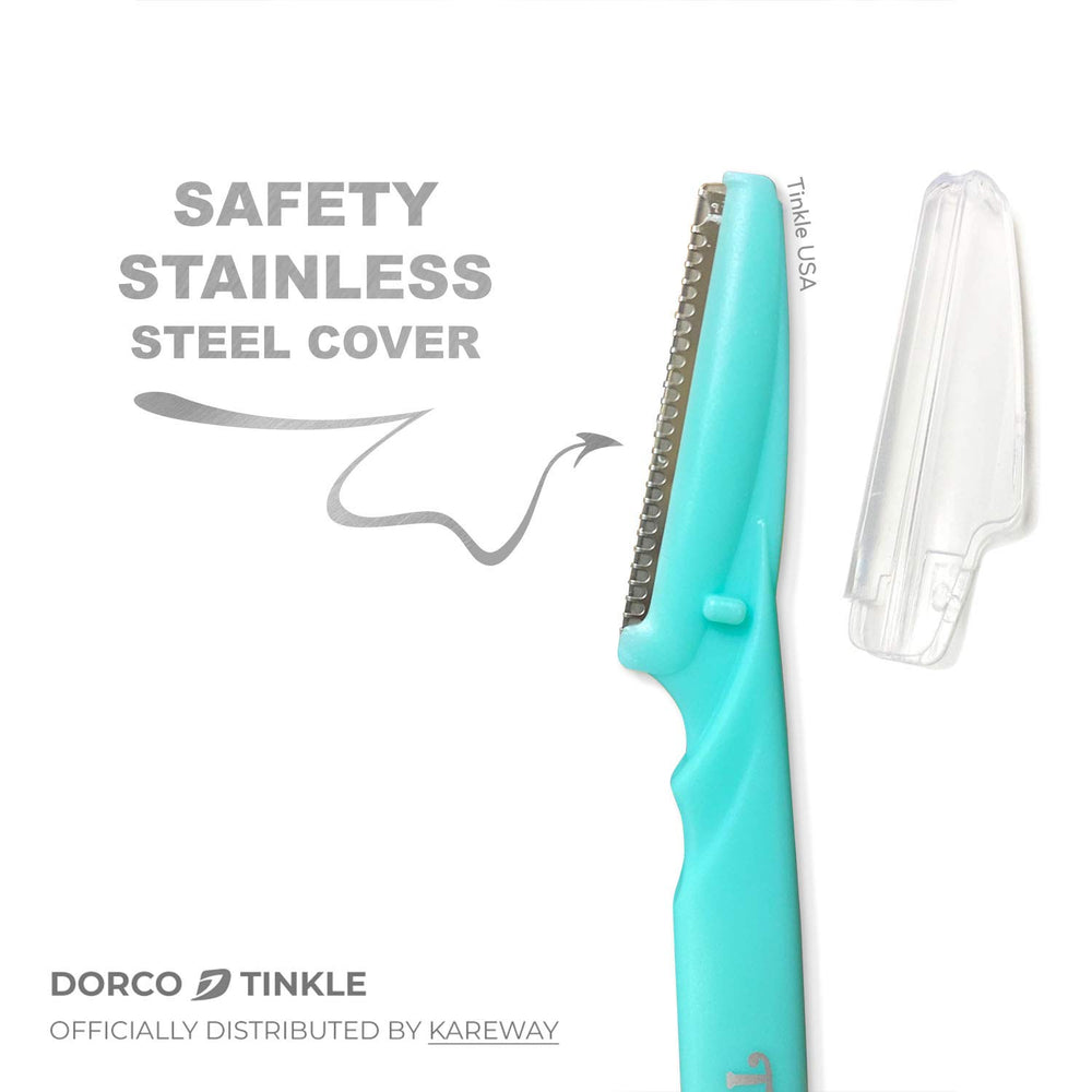 Tinkle compact travel case keeps razor safe during trips