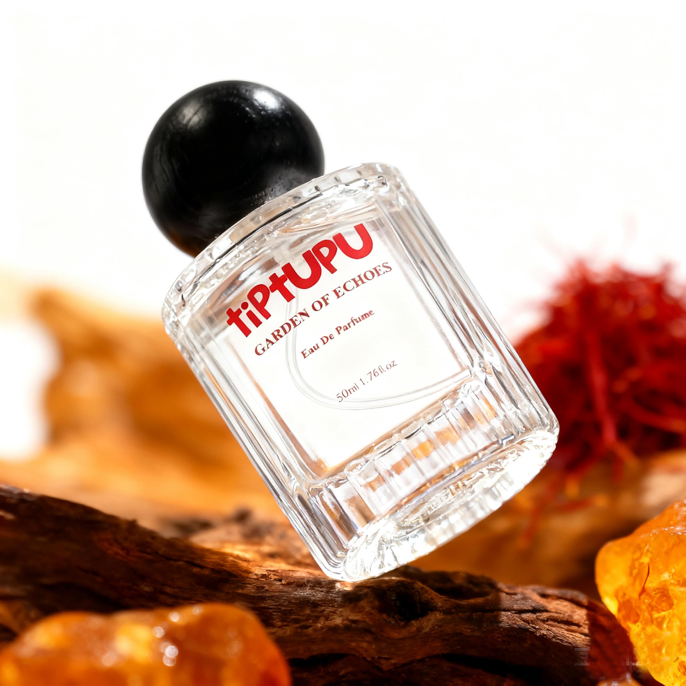 tiptupu long-wear perfume image communicates all-day fragrance presence.