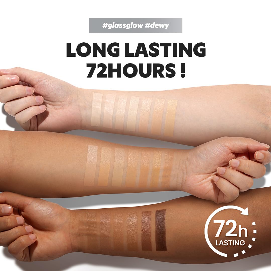 Texture swatches of TIRTIR Aura Glow Cushion reveal dewy finish.